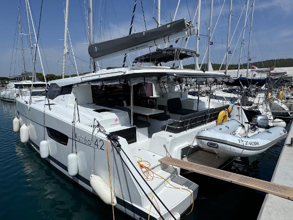 Fountaine Pajot Catamaran Astrea 42