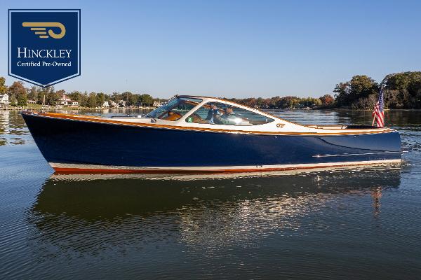 2003 Hinckley Talaria 29 Runabout