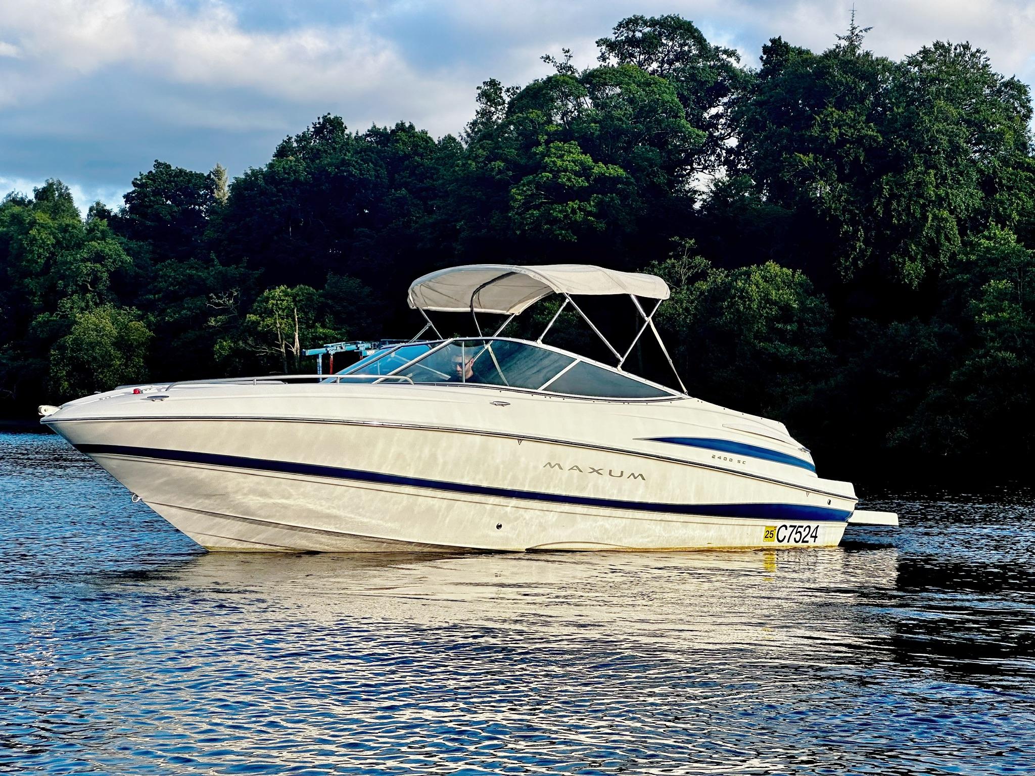 2003 Maxum 2400 SC