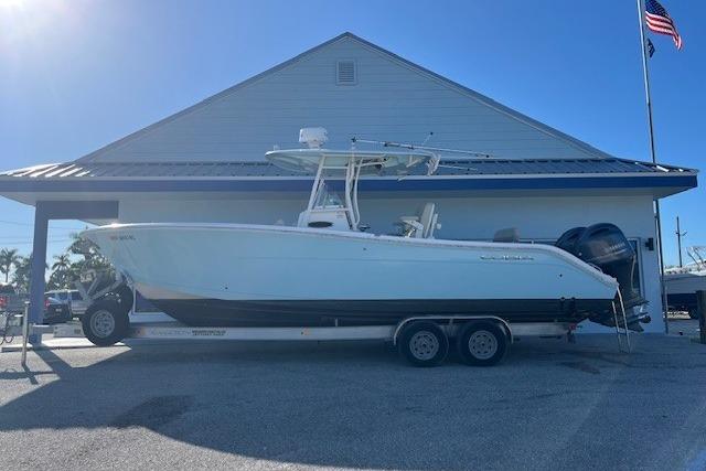 2018 Cobia 277 Center Console
