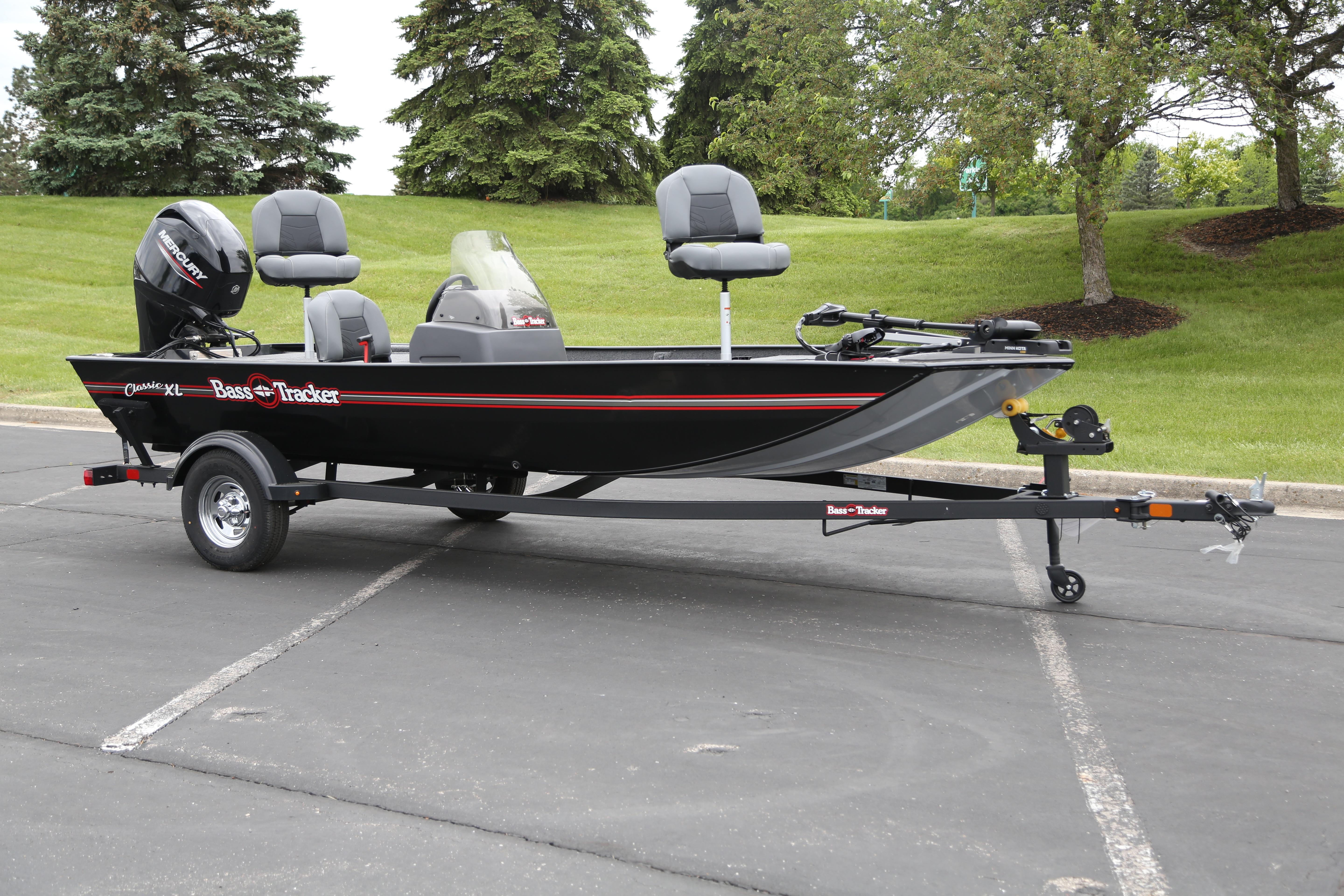 2026 Tracker Bass Tracker Classic XL