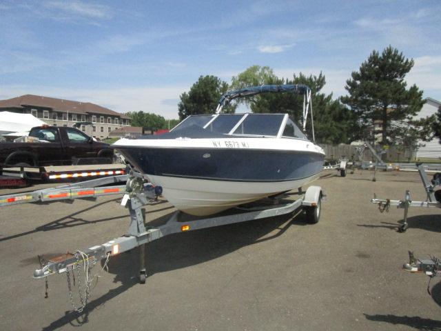 2007 Bayliner 195 Discovery