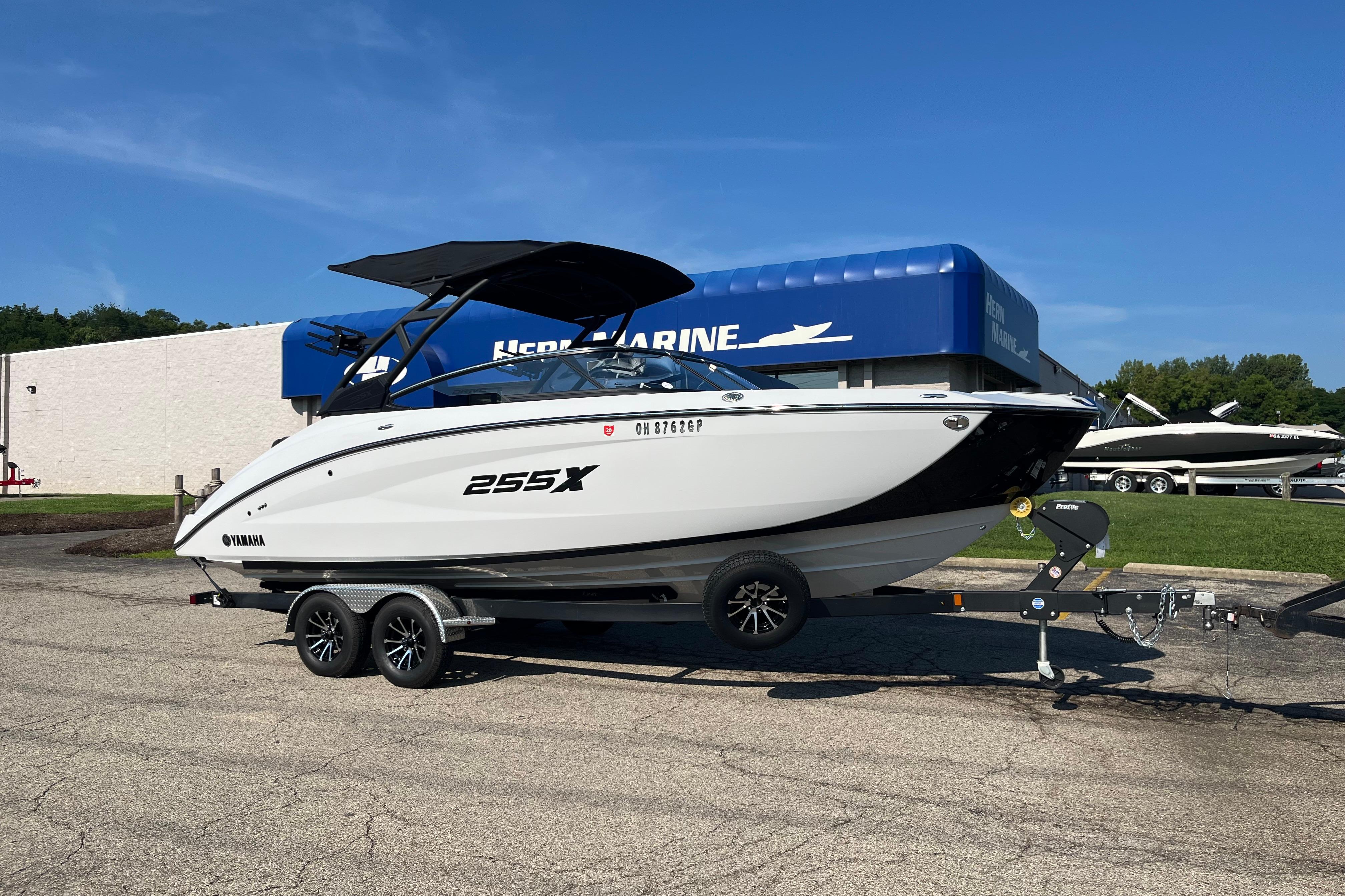 2024 Yamaha Boats 255XD