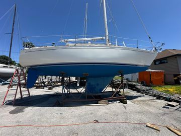 1987 Sabre 32