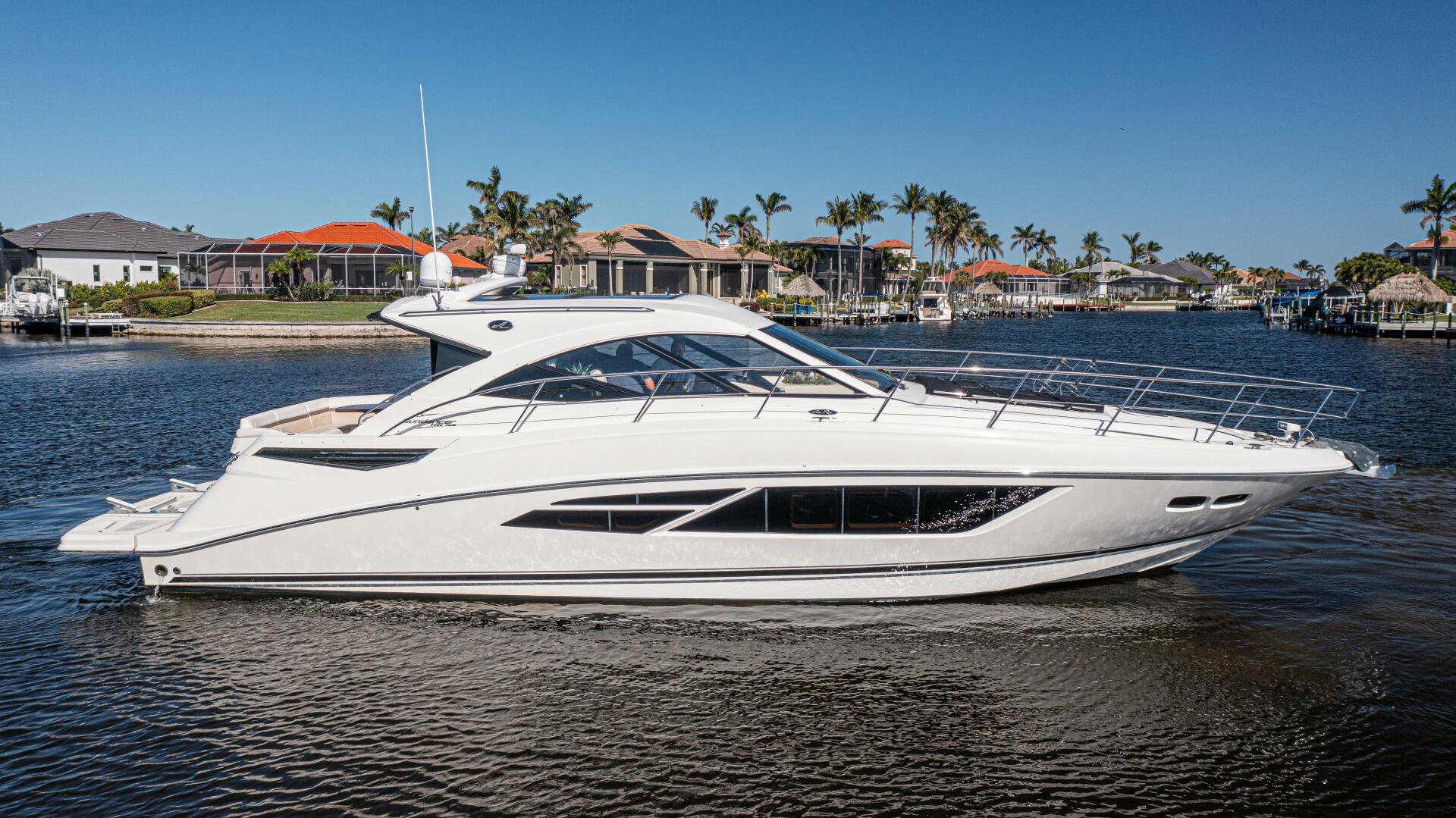 Sea Ray 510 Sundancer 2014 Sea Ray 510 Sundancer - Image 1