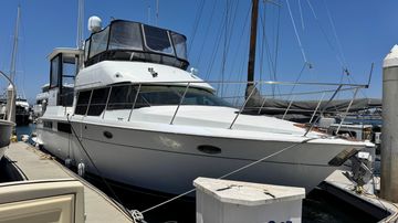 1996 Carver 500 Cockpit Motor Yacht