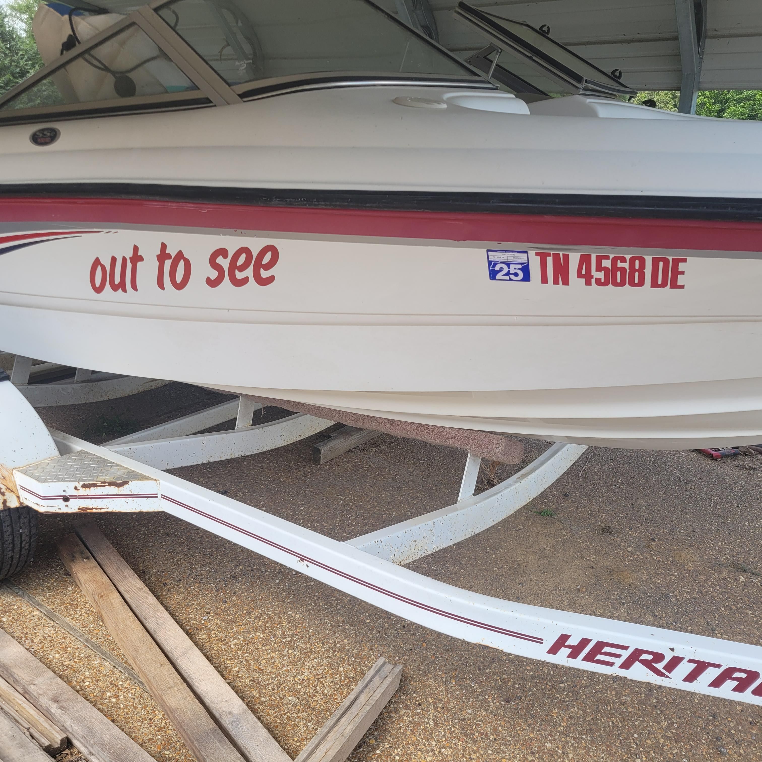 2001 Chaparral 18.5