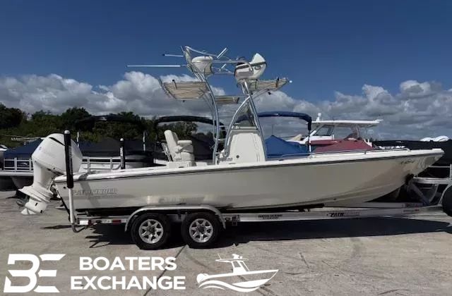 2018 Pathfinder 2600TRS