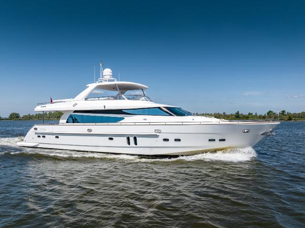 2005 Yaretti Superior 25.20