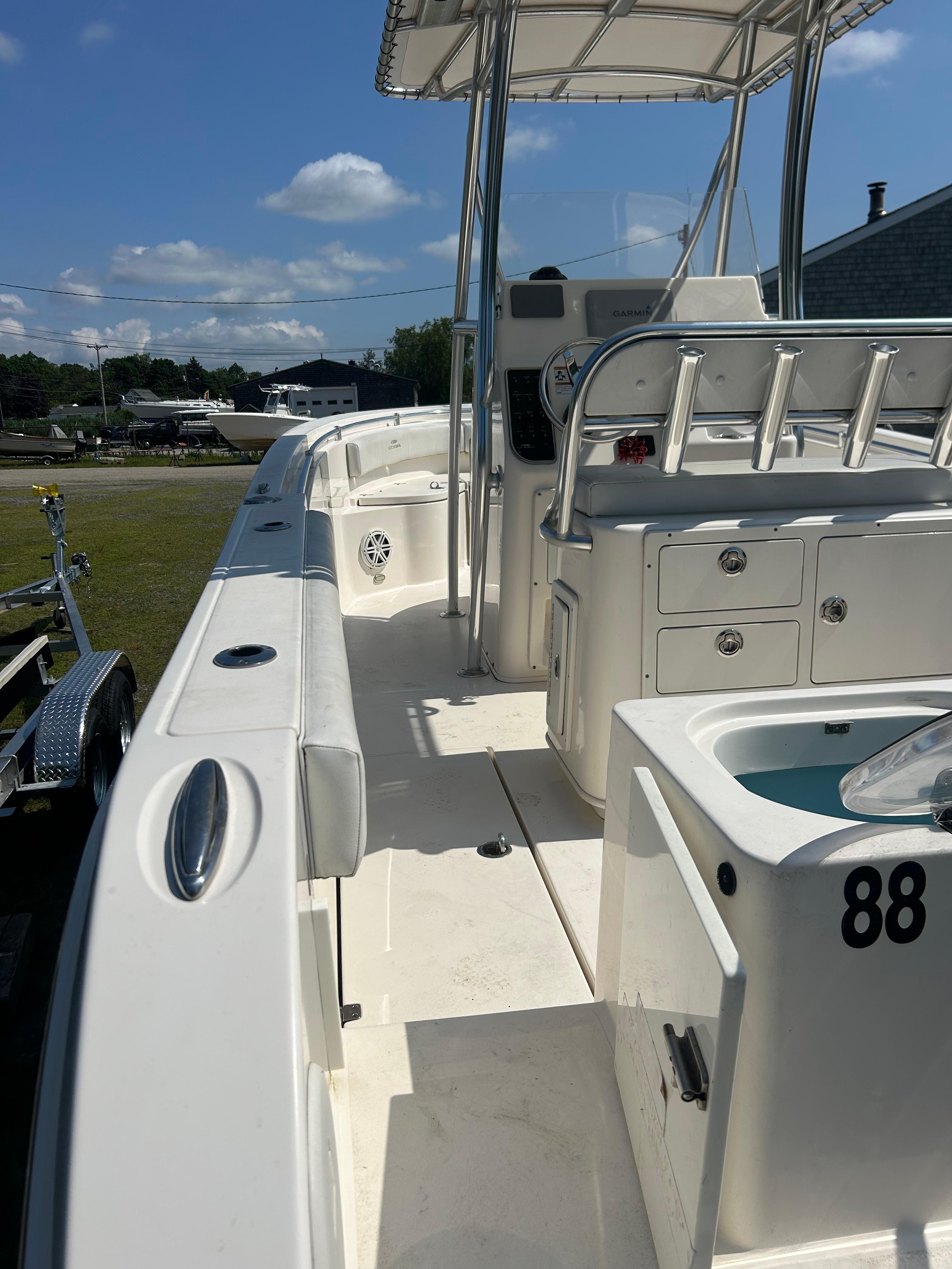 2020 Cobia 237 Center Console