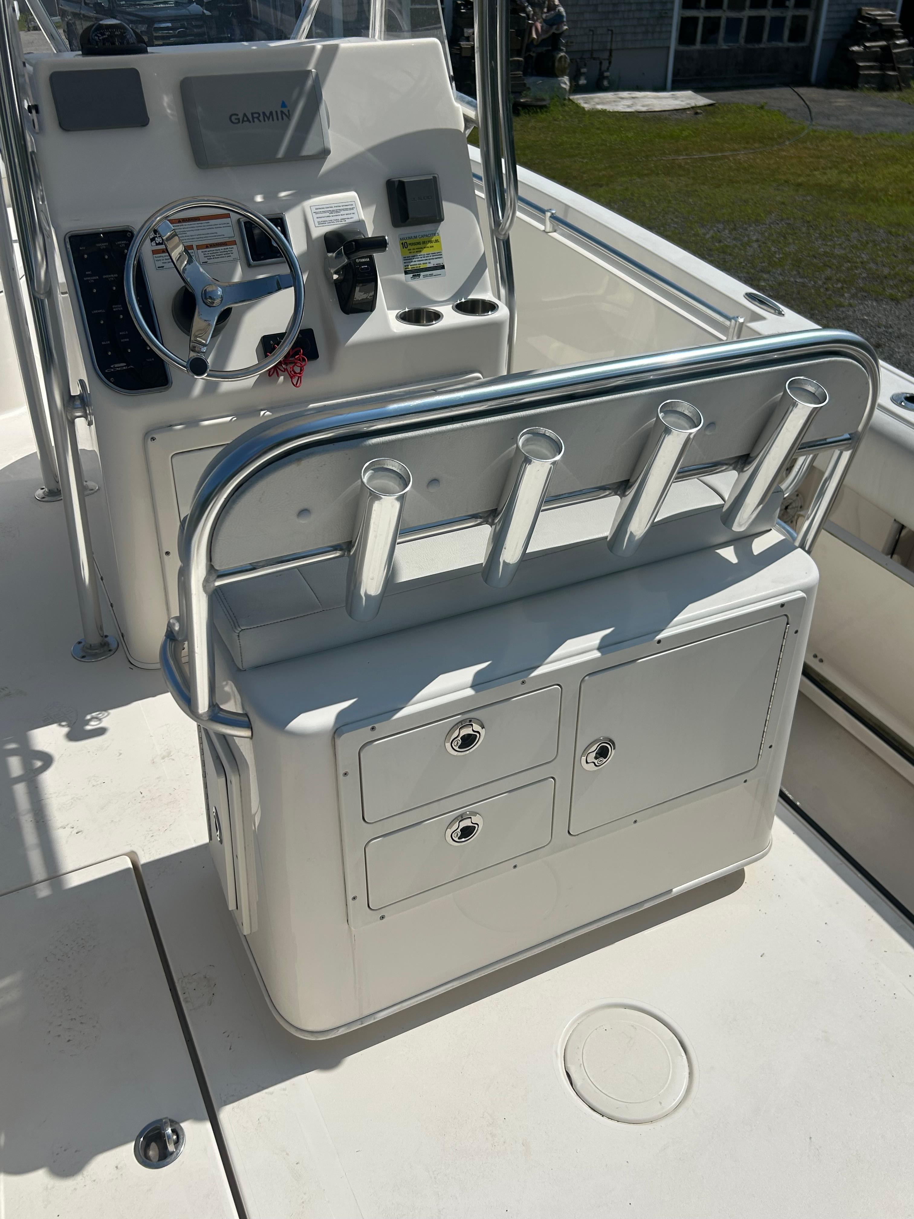2020 Cobia 237 Center Console
