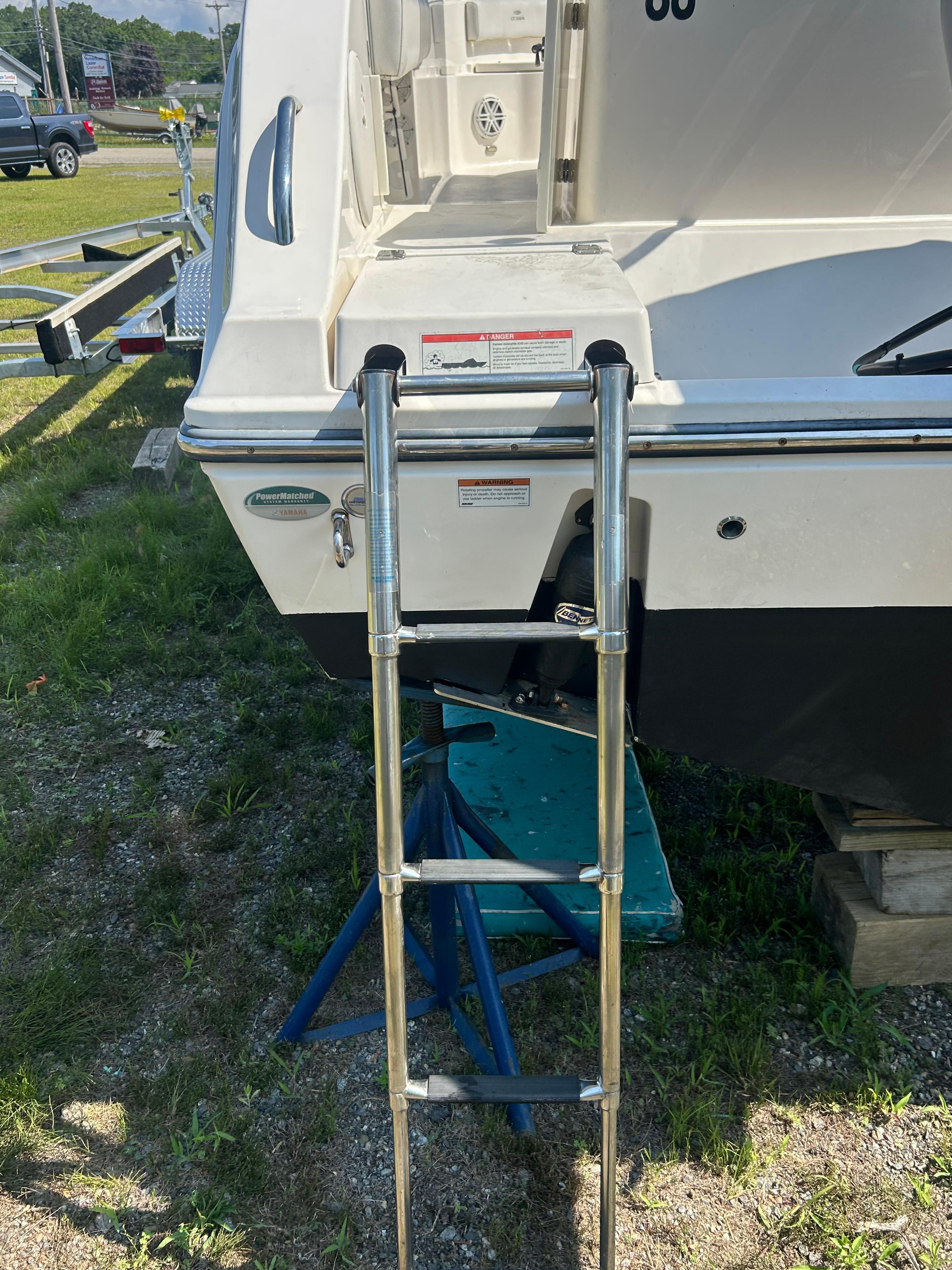2020 Cobia 237 Center Console