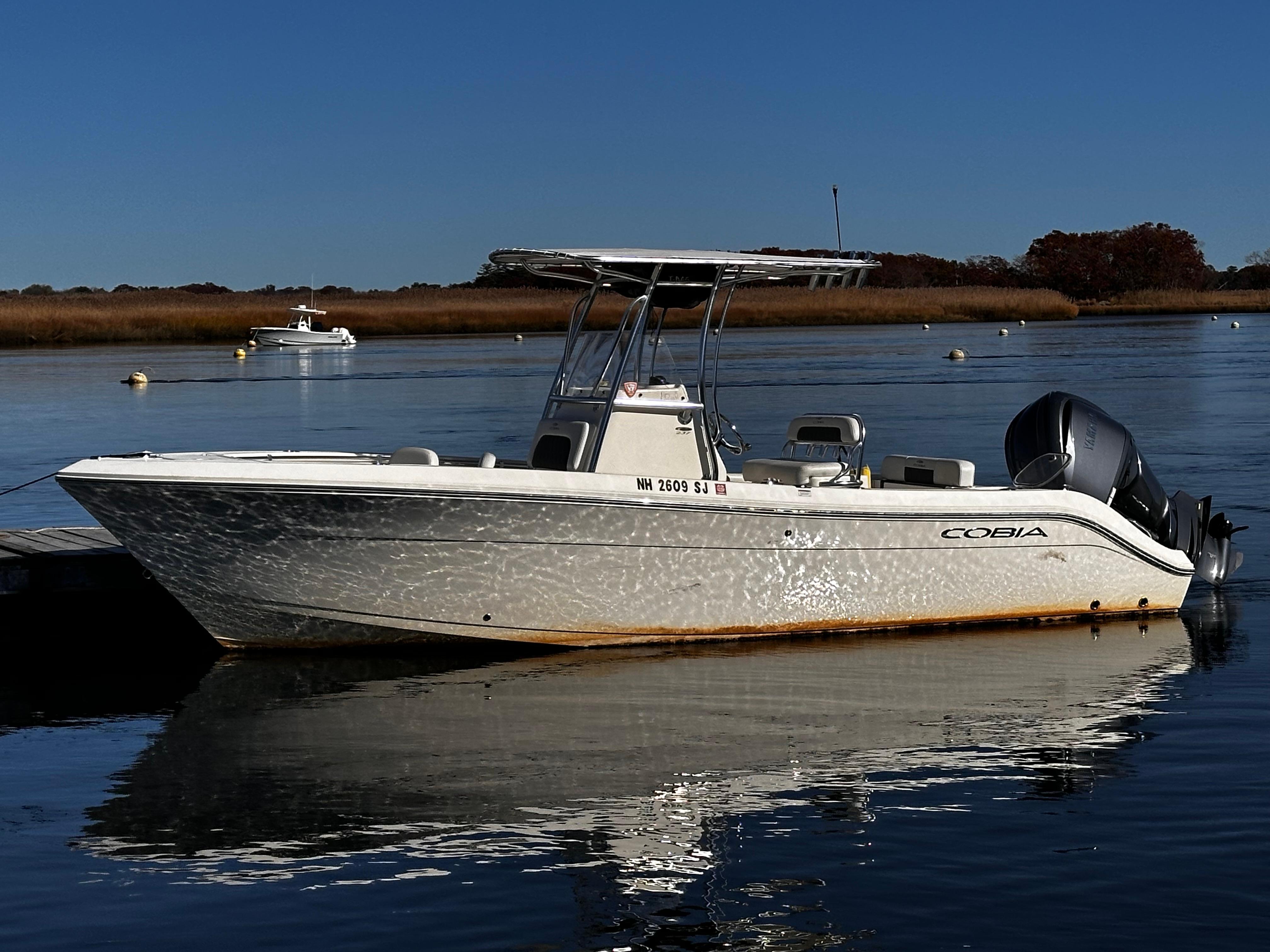 2022 Cobia 237