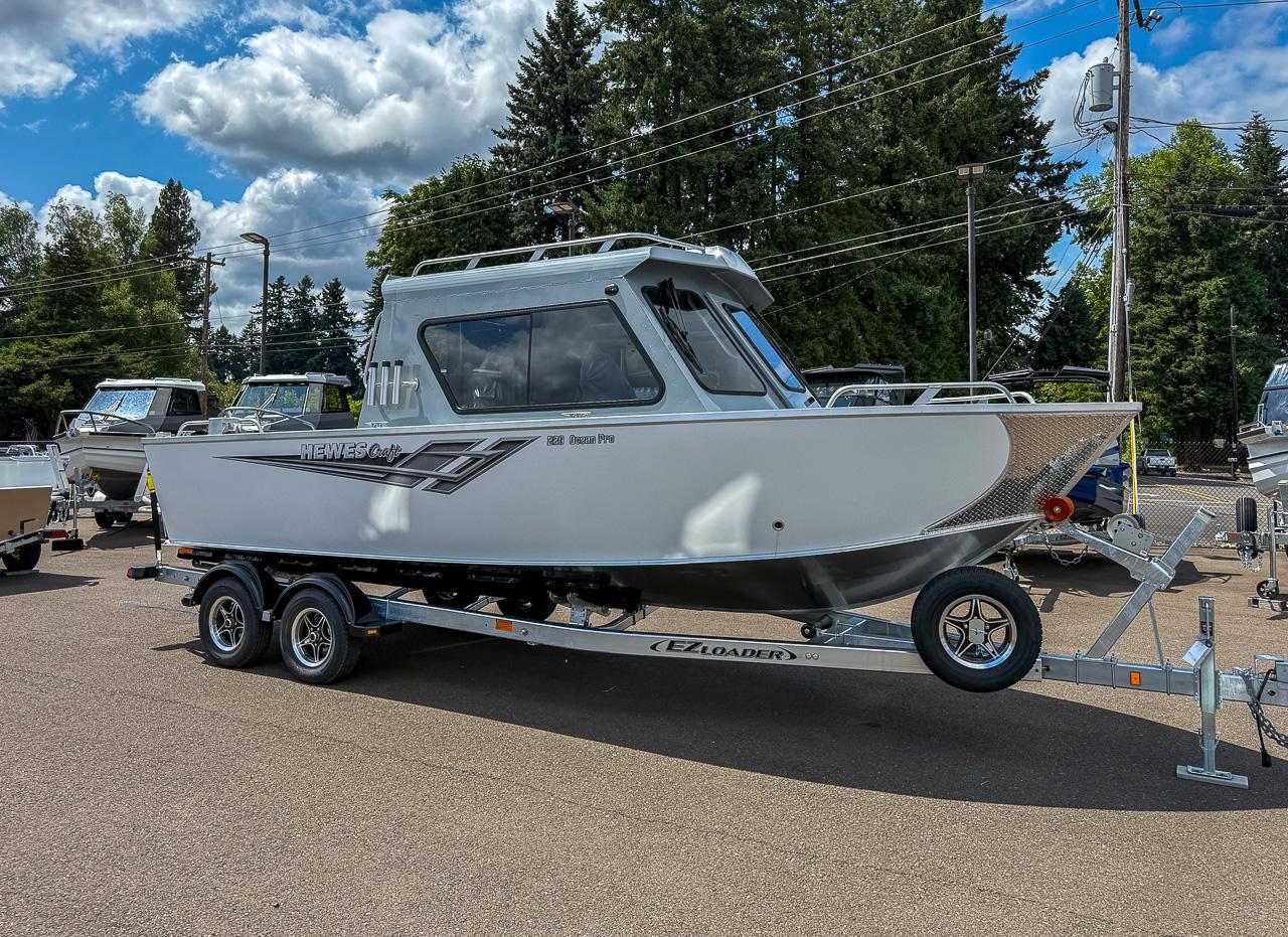 2025 Hewescraft 220 Ocean Pro HT