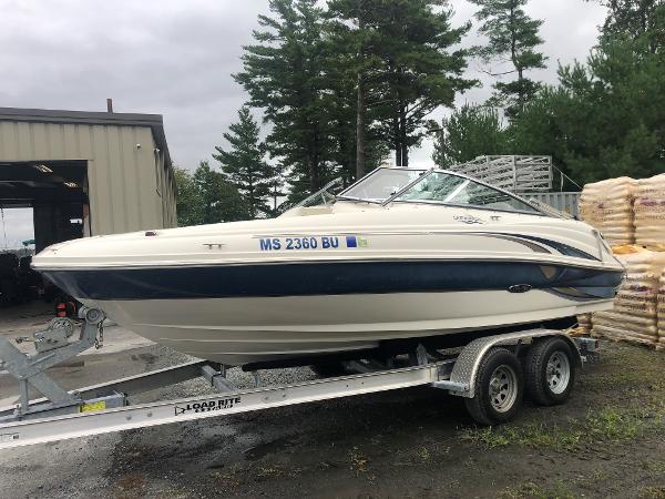 2003 Sea Ray 200 Sundeck