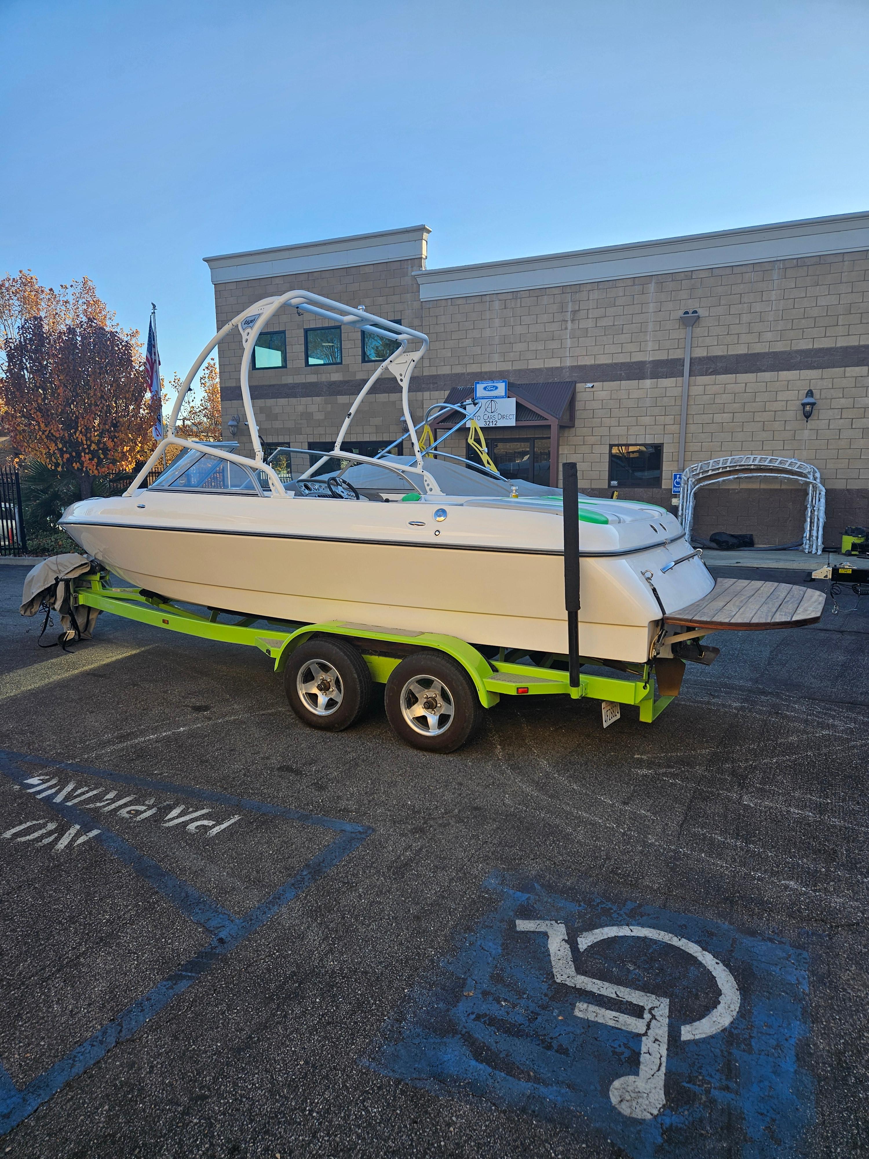2005 Tigé 22V