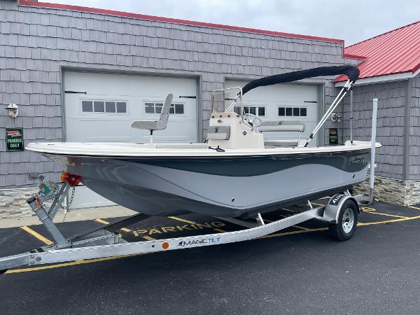 2025 Carolina Skiff 19 LS