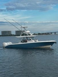 2023 Everglades 395 Center Console