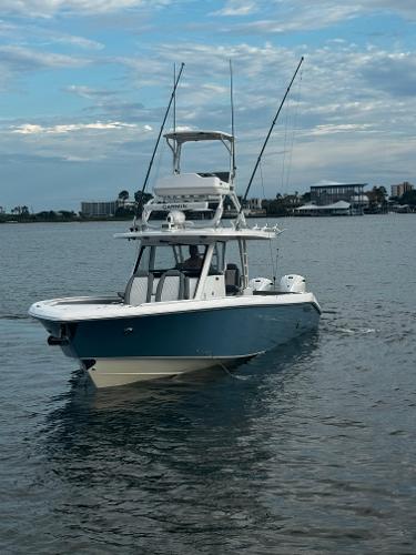 2023 Everglades 395 Center Console
