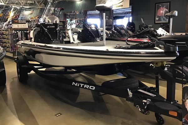 2025 Nitro Z18
