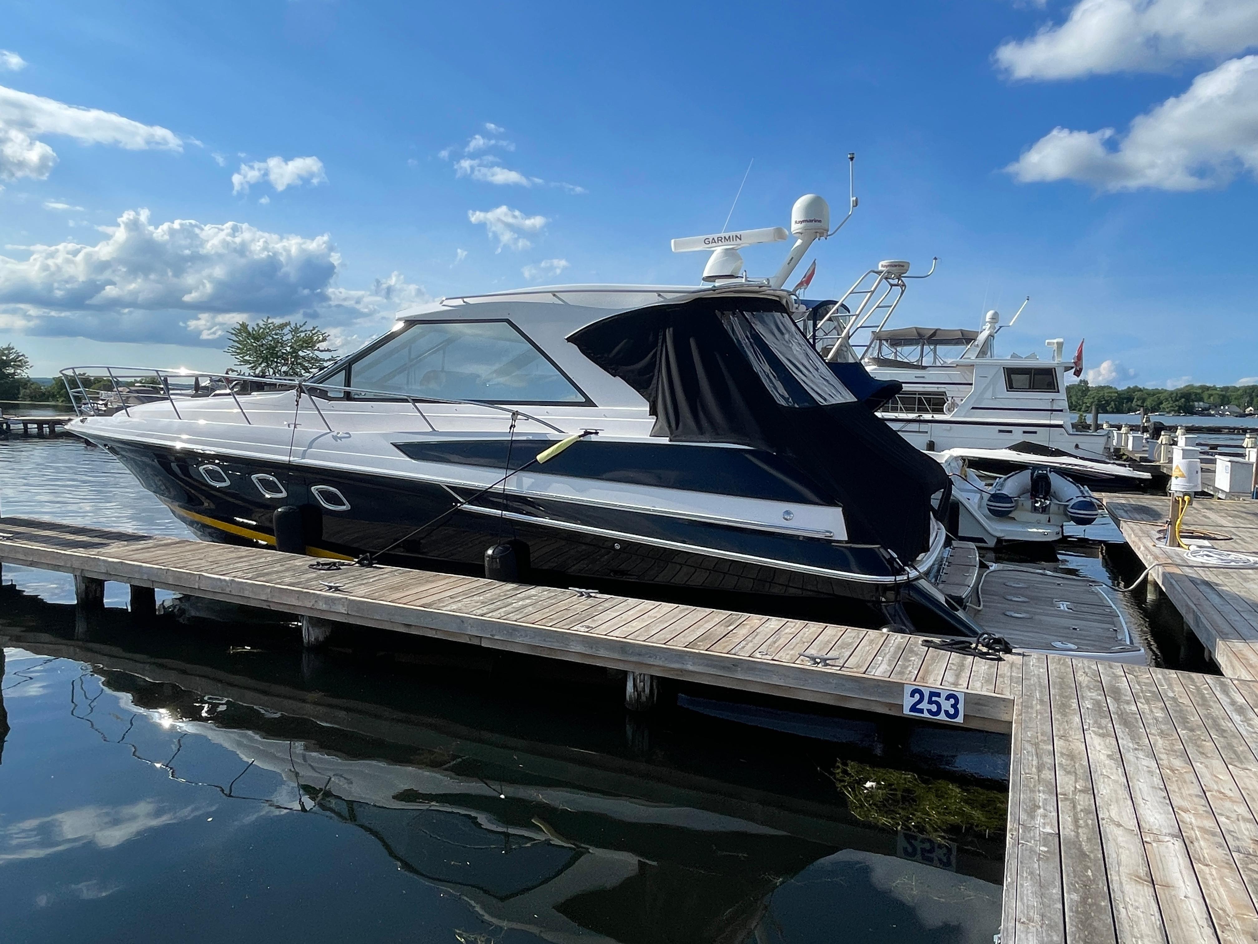 Regal 44 Sport Coupe