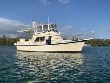 1980 Hatteras 42 LRC
