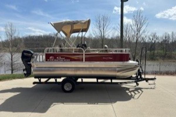 2025 Sun Tracker Bass Buggy 16 XL Select