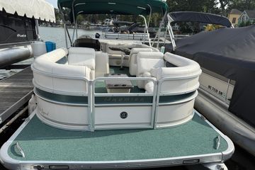 2007 Premier 22