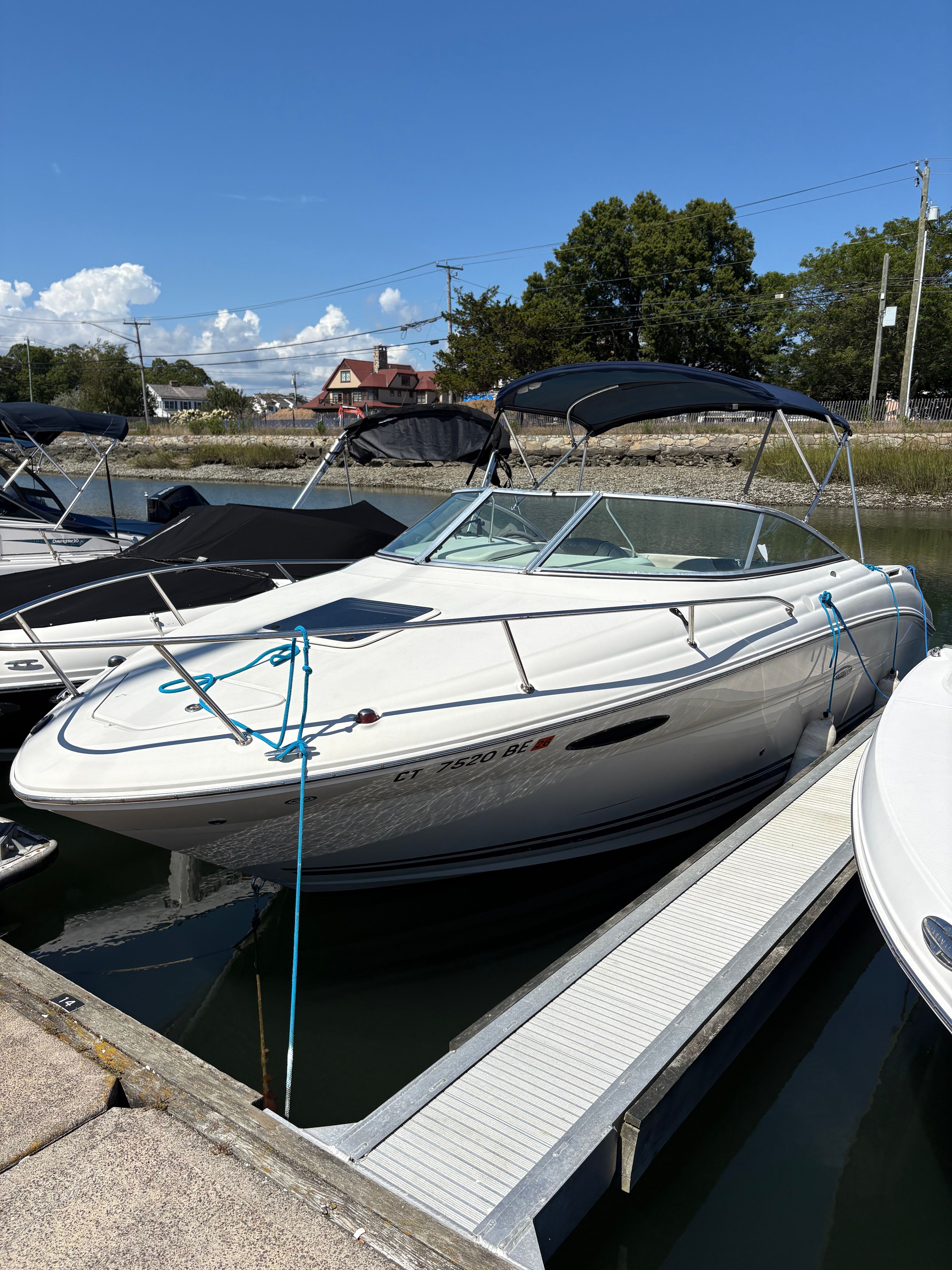 2006 Sea Ray 215 Weekender