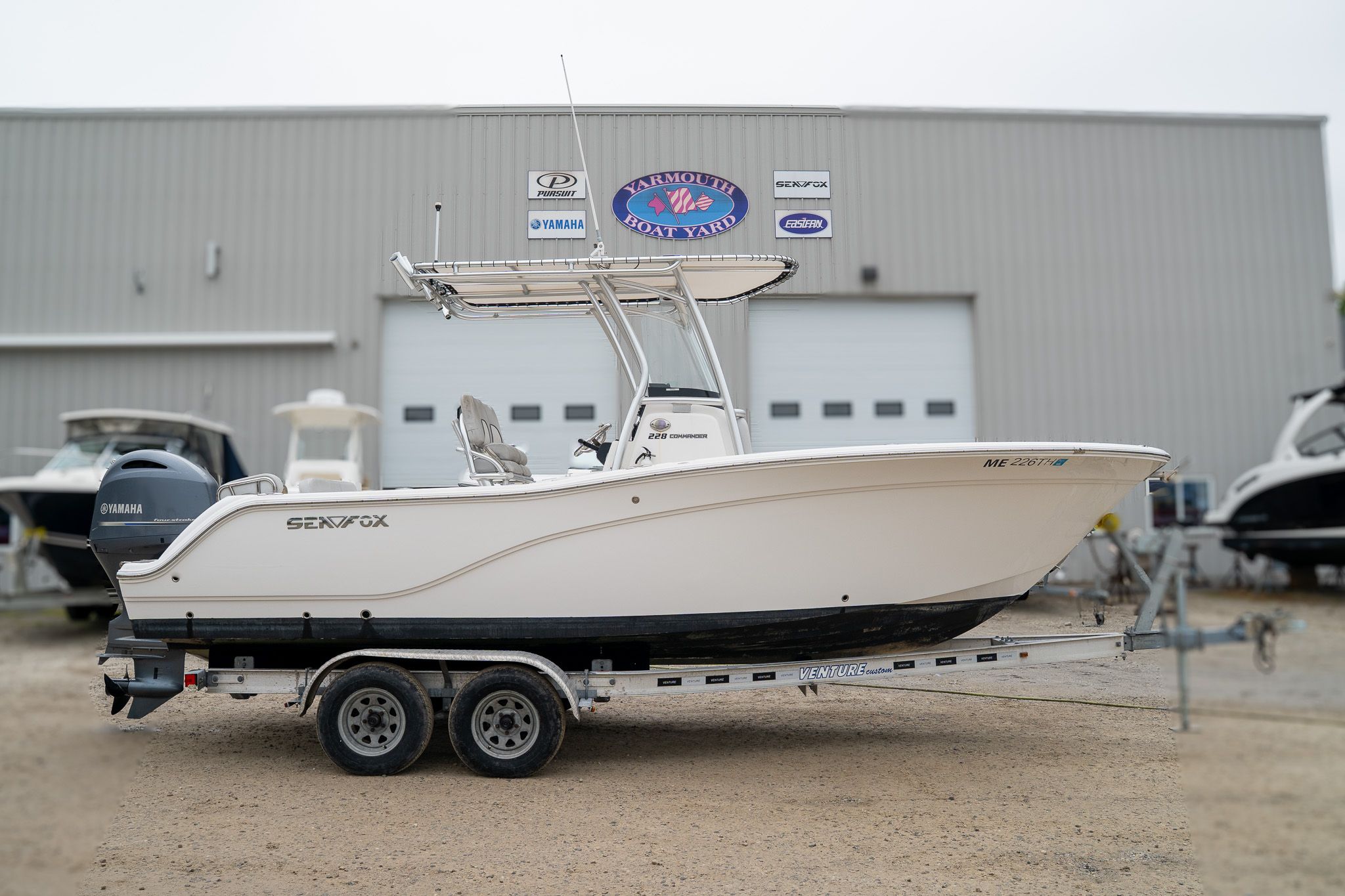 Sea Fox 228 Commander