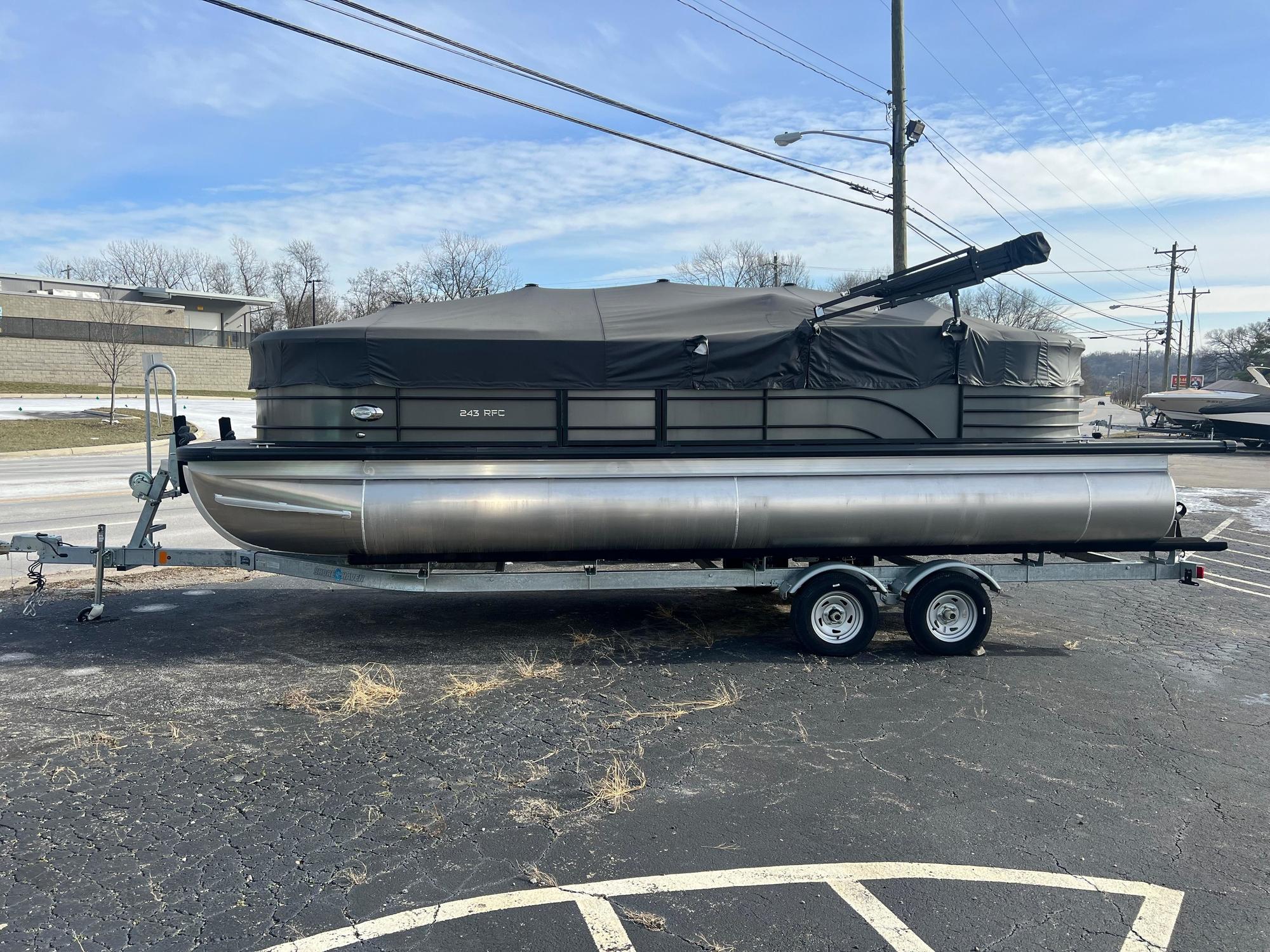 2023 Coach Pontoons 243 RFC