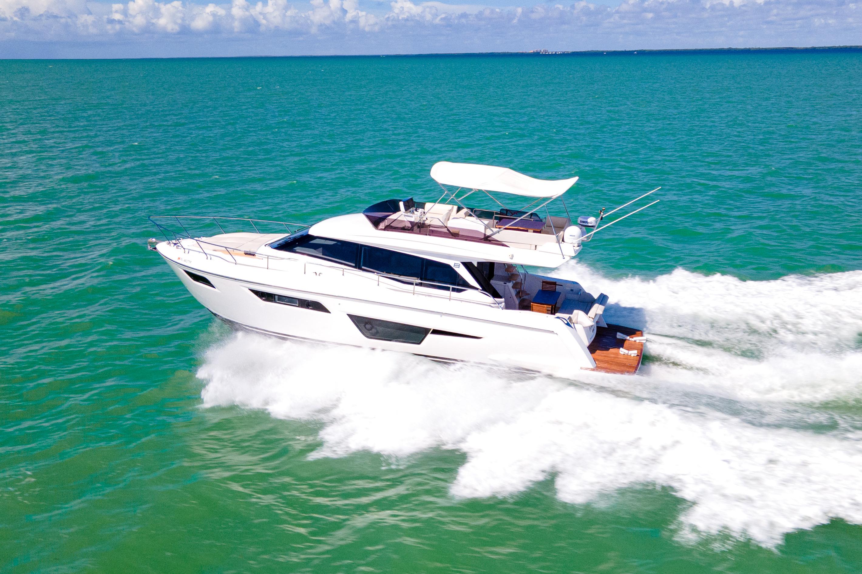2022 Ferretti Yachts 500
