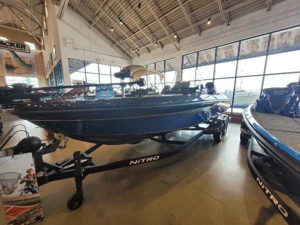 2025 Nitro ZV21