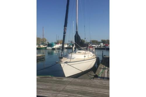 1982 Tartan 33