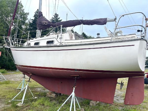 1989 Island Packet 27 Cutter