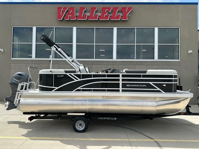 Bennington 20SSR Tri-Toon Pontoon