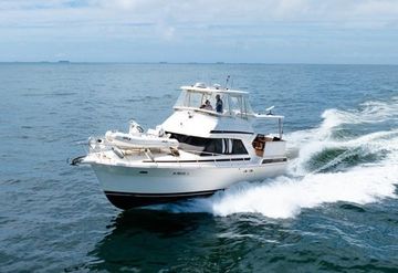 1998 Riviera 40 Aft Cabin