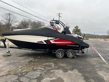 2017 Chaparral 223 Vortex