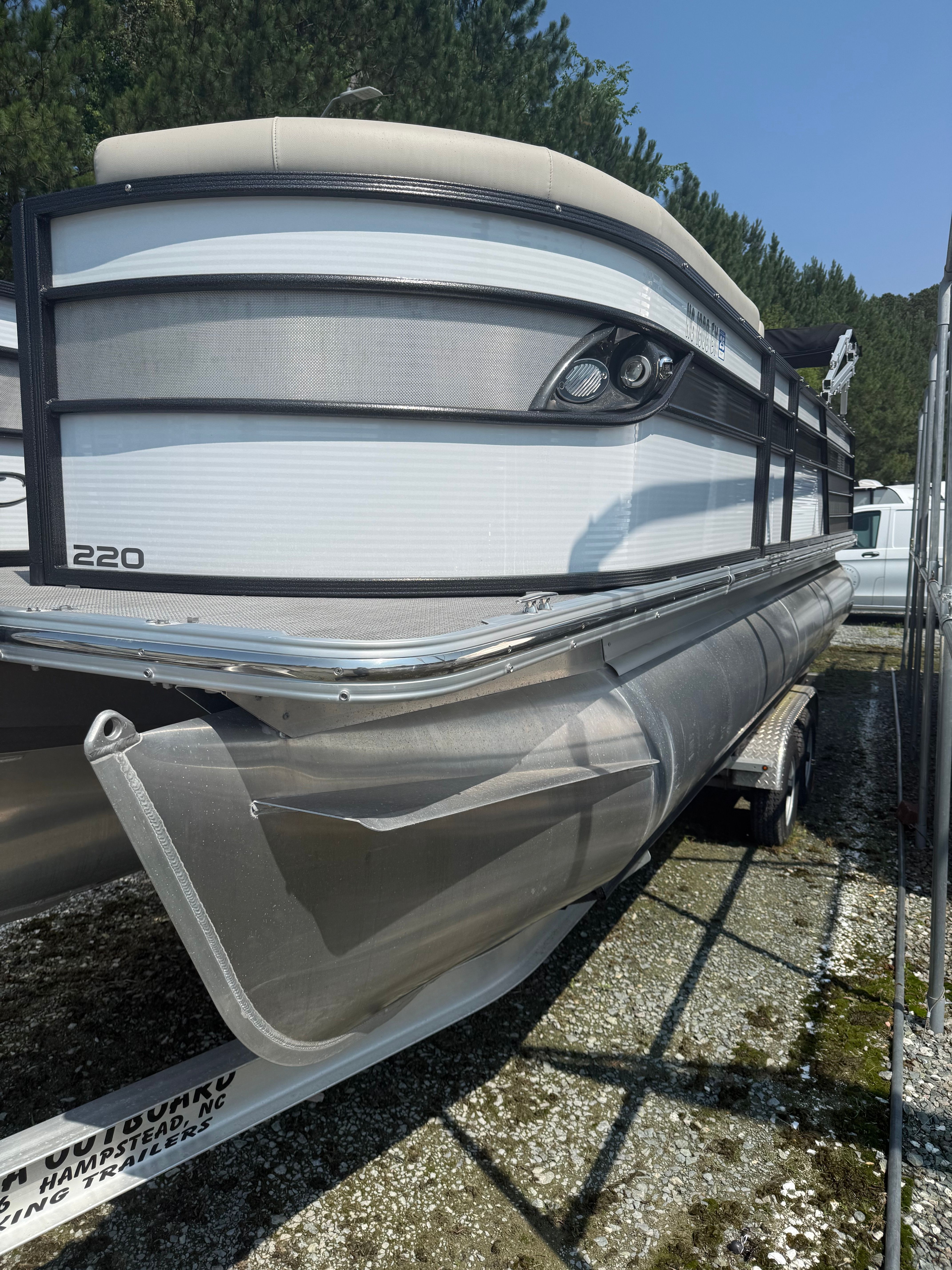 Crest Classic Platinum 220 SLC