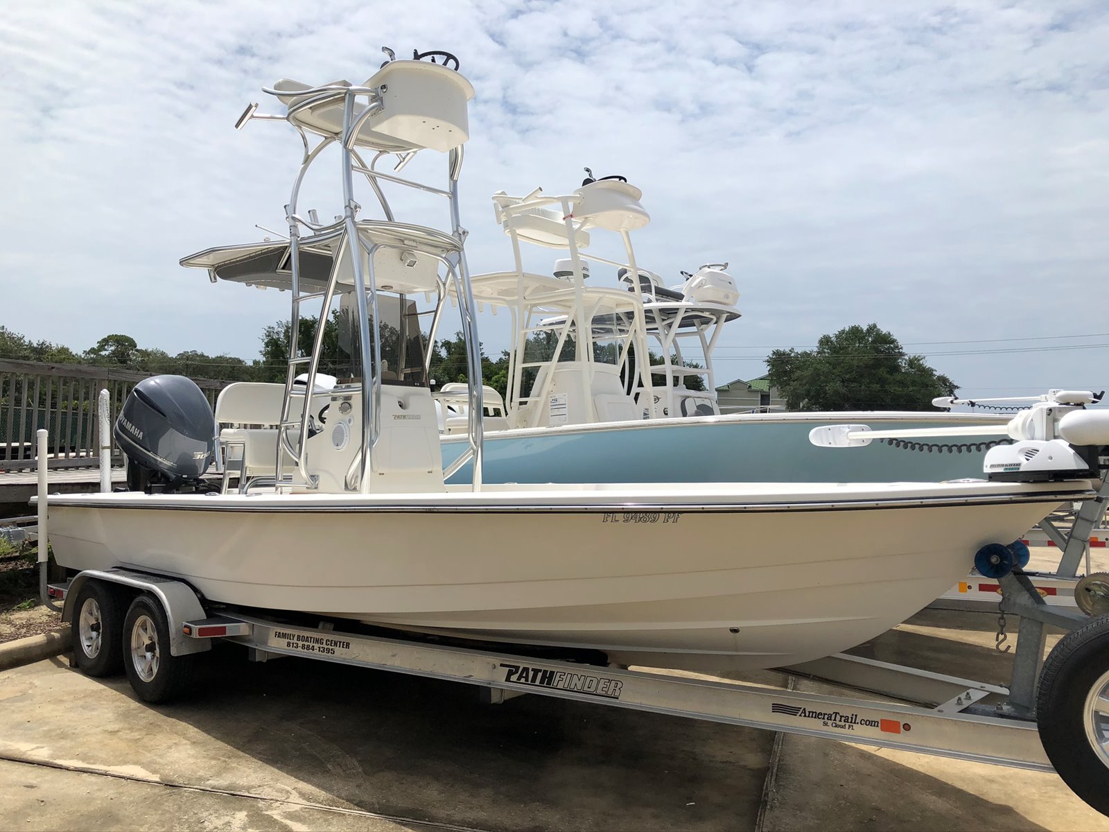 Pathfinder 2400 TRS boats for sale
