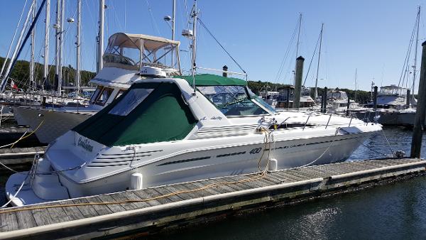 1992 Sea Ray 400 Express Cruiser