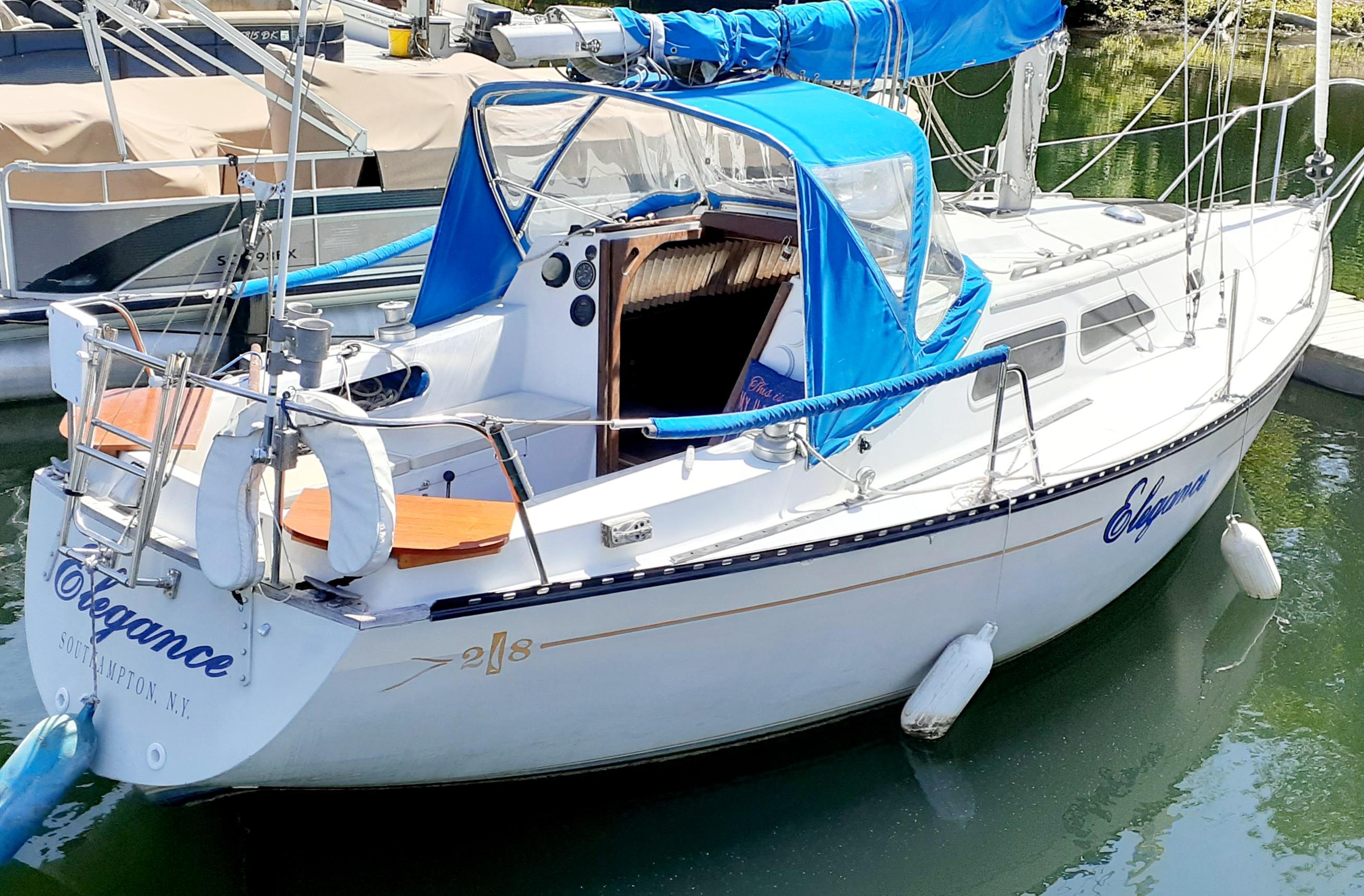 1976 Custom Islander 28