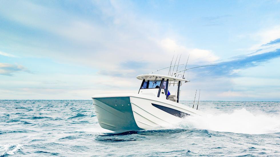 2025 Aquila 28 Molokai
