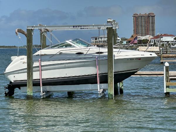1998 Sea Ray 240 Sundancer