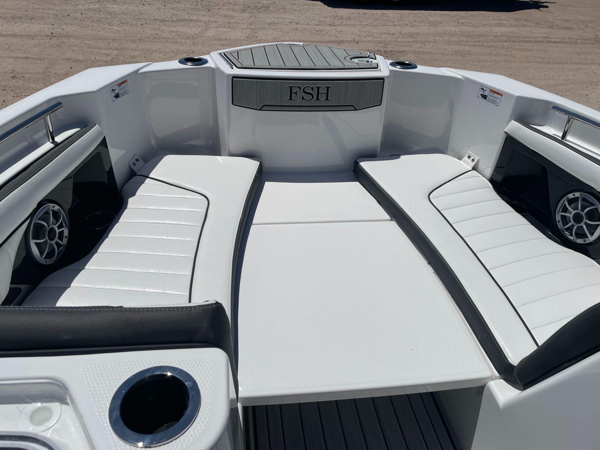 Yamaha Boats 255 FSH Sport E