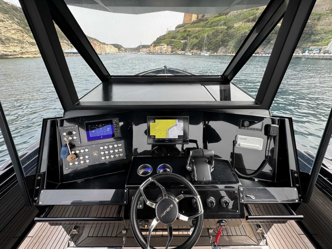 2020 Sea Water KYMERA