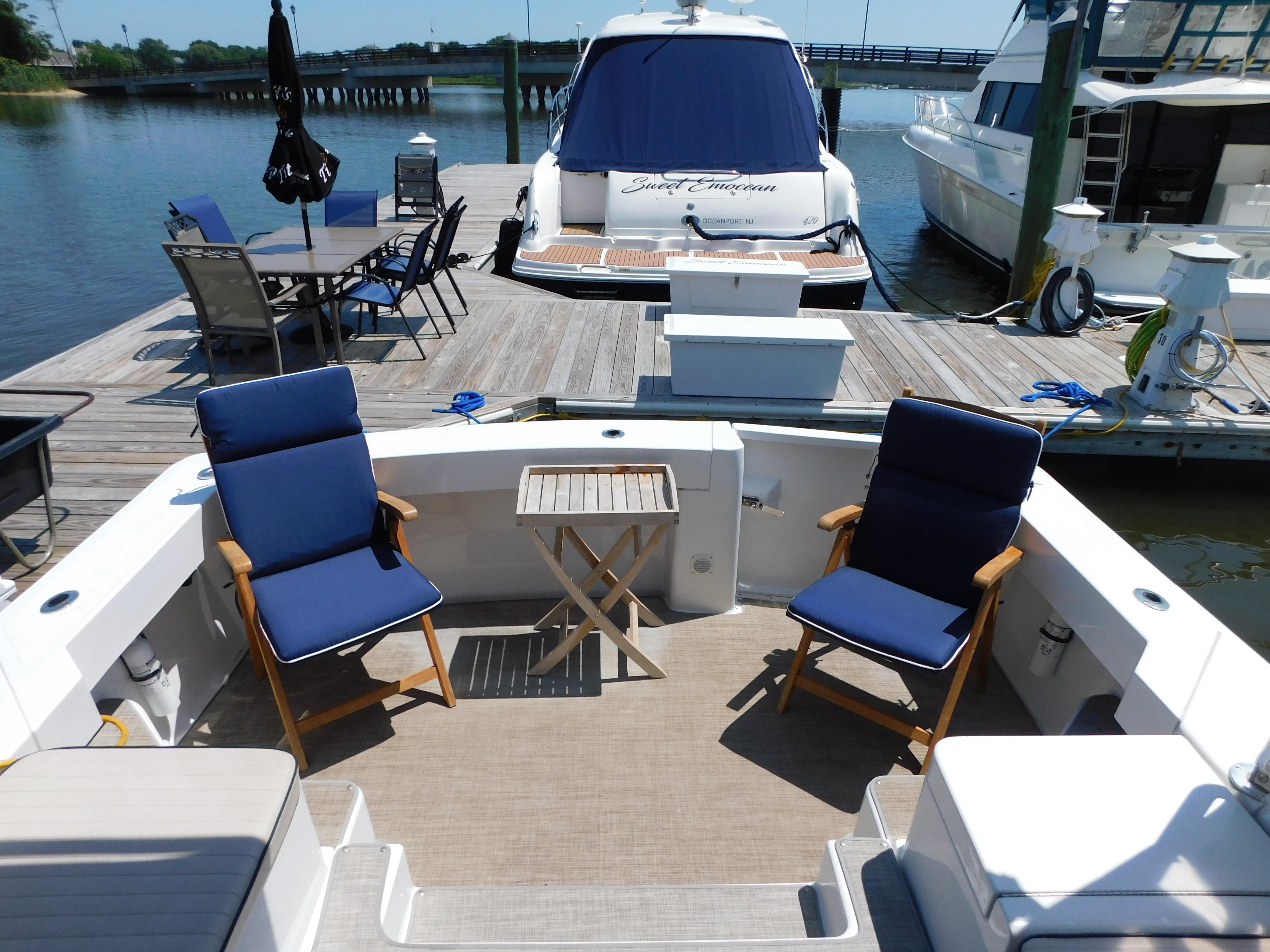2001 Mainship Pilot 34