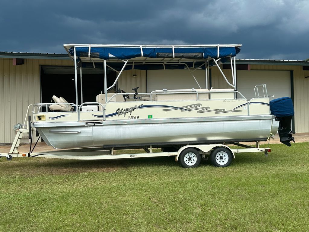 2006 Voyager Pontoons Fish N Cruise 22