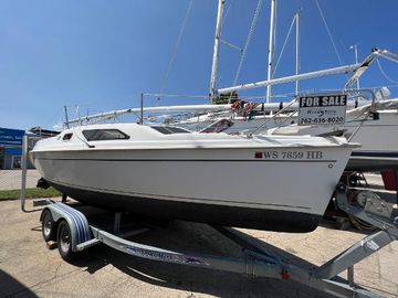 2007 Hunter 25