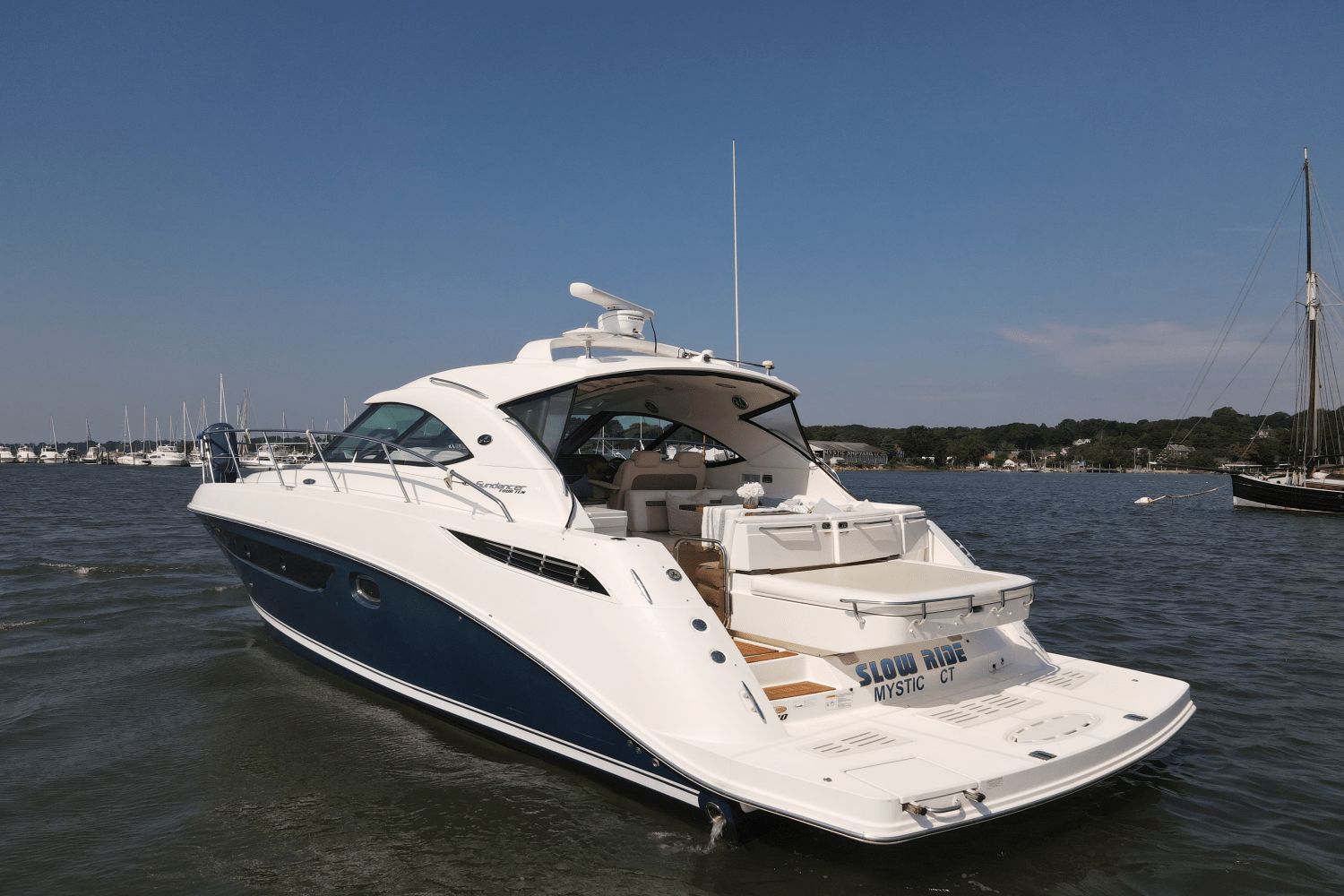 2014 Sea Ray 410 Sundancer